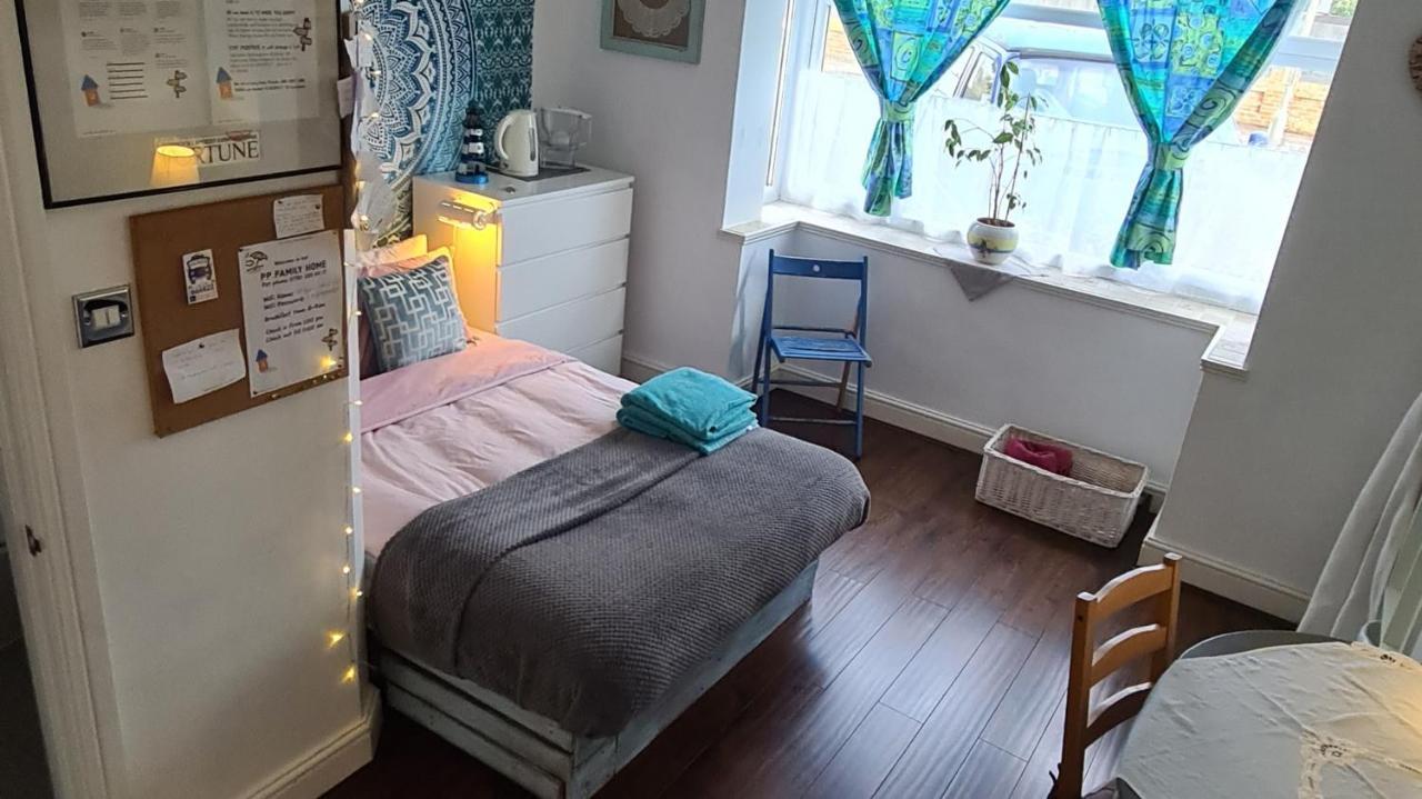 Seaside Double Room Poole Ngoại thất bức ảnh